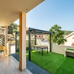 Casa Annabella سارّوتش